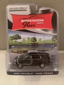 GREENLIGHT 1:64 2022 CHEVROLET TAHOE SHOWROOM FLOOR SERIES2 68020D NIP - Picture 1 of 4