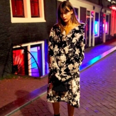 Abrigo floral de piel The Kooples nuevo con etiquetas Foto 1 de 4