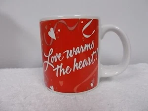 Vtg American Greetings Love Warms the Heart Valentines Day Coffee Tea Cup Mug - Picture 1 of 6