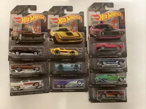 Hot Wheels Garage Complete Set Of 10 Cars In Protectors - Picture 1 of 12