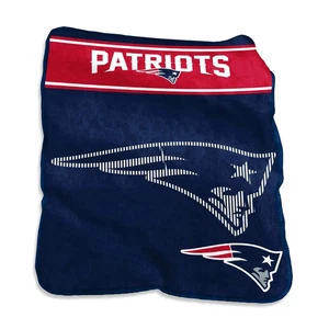 New England Patriots Blanket 60x80 Raschel Throw - Picture 1 of 1