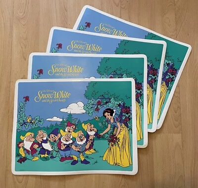 "Cuatro manteles individuales Disney Blancanieves y los siete enanitos Productions - 16,5""x 12,5""" Foto 1 de 4