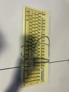 Vintage Wired keytronic keyboard Used Good Condition - Picture 1 of 3