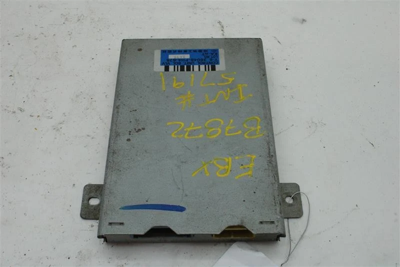 Computadora ECU ECM HONDA ACUERDO 1986 87 CARB AUTOMÁTICO 36048PH4675 1079644 Foto 1 de 4