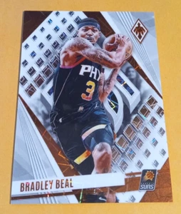 2023-24 Phoenix Bradley Beal White Lazer Prizm - #028/150 - Suns - SP - Picture 1 of 2