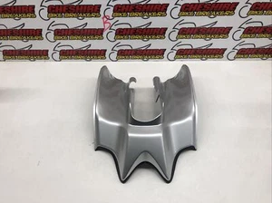 ♻️ Kymco Visar 125 Eu4 2017 - 2020 Front Inner Centre Fuel Tank Cover Fairing ♻️ - Picture 1 of 11