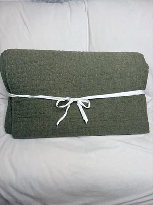 Edredón de lino de algodón artesanal Pottery Barn Pick-Stitch Loden · King/Cal. King Foto 1 de 3