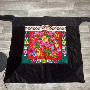 Vtg Black Velvet Floral Asian Art Traditional Baby Carrier MEI TAI PODAEGI - Picture 1 of 15