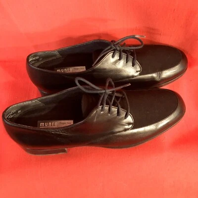 Munro Verona 黑色皮革/黑色面料系带鞋 8 窄,美国二手 V — 第 1/4 张图片