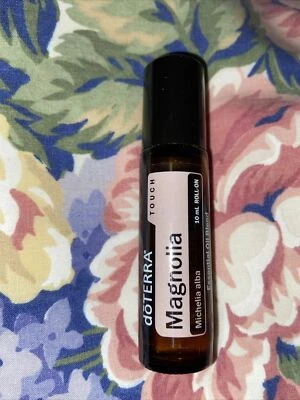 DoTERRA Magnolia 10 ml rollo en nueva mezcla de aceites esenciales exp. 03/2029 Foto 1 de 2