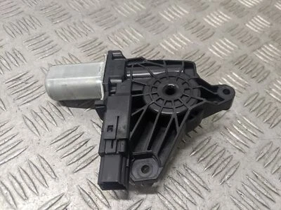 Motor ventana puerta Volvo V40 D2 SE MK3 2012-2016 (n/s pasajero trasero)  Foto 1 de 3