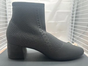 Eileen Fisher honigfarbene Stretch-Strickstiefeletten mit Absatz graphitgrau neu im Karton - Größe 8,5 - Bild 1 von 10