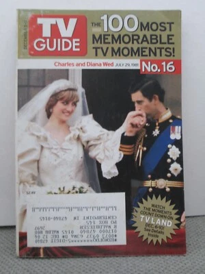TV GUIDE 2004 December 5-11 100 Memorable TV Moments VTG Television Magazine - Image 1 of 2