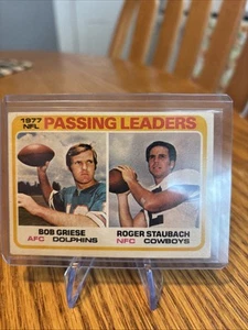 1978 Topps - League Leaders Roger Staubach, Bob Griese #331 - Picture 1 of 2