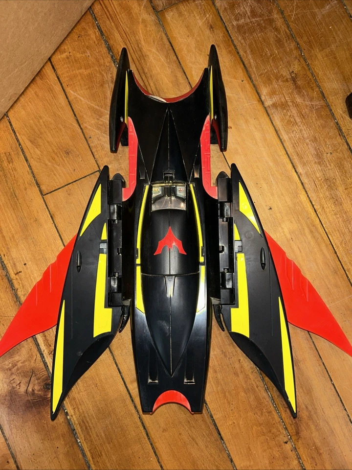 Batimóvil Hasbro DC Batman Beyond Street To Sky 1999 de colección. Tiene un disco Foto 1 de 4