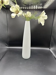 Pier 1 Tall White Mid Century Style Ribbed Art Glass Floor Vase, 16"  (#196) - Picture 1 of 6