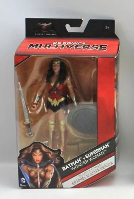 Figura de acción DC Comic Multiverses Batman V Superman Wonder Woman  Foto 1 de 2