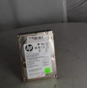 HP EG0900FBVFQ 619286-004 2.5" Hard Drive 900GB SAS - Picture 1 of 6
