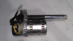 Treadmill Life Fitness 95T Incline/Lift Motor - Picture 1 of 4