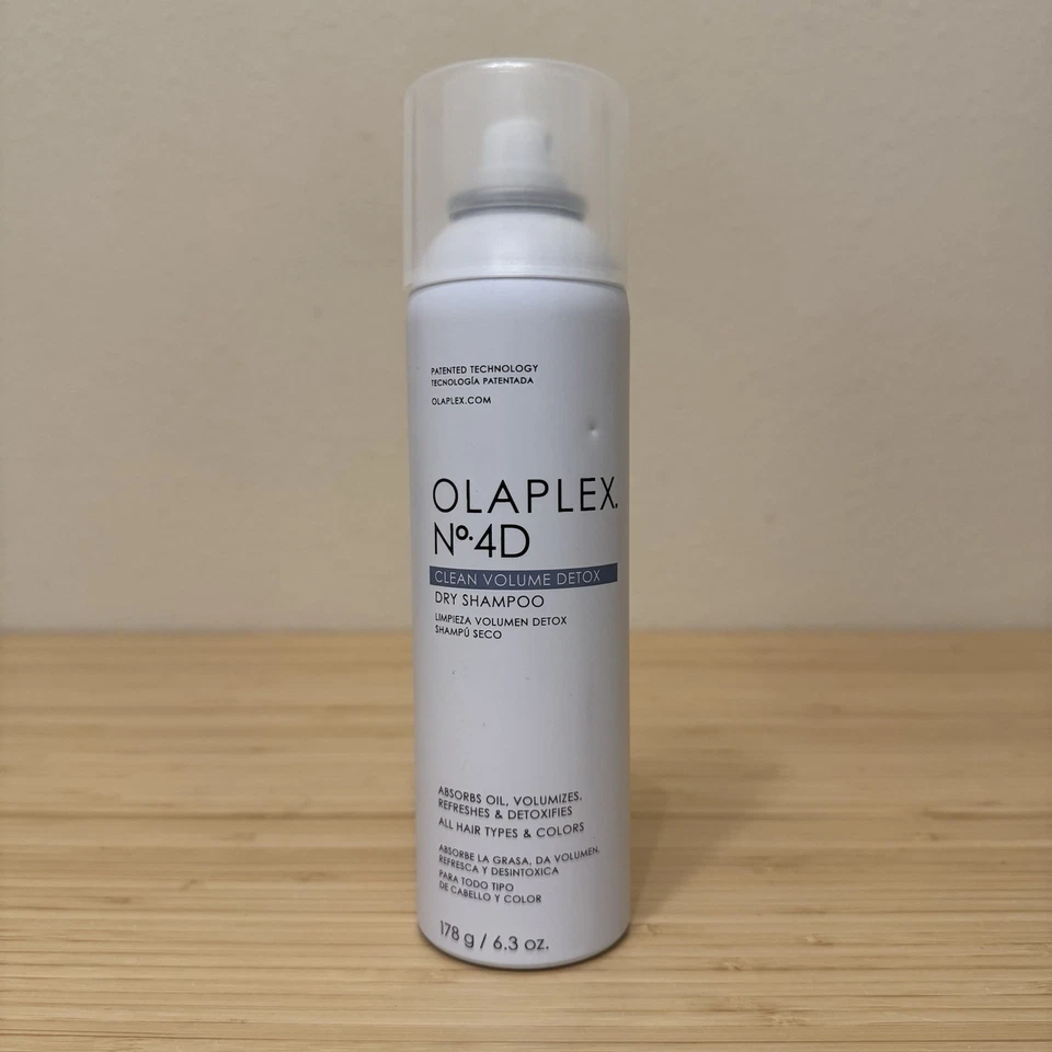 Olaplex No. 4D Clean Volume Detox Dry Shampoo 6.3 oz - Image 1 of 1