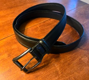 Dickies Herren Echtleder genäht eleganter Gürtel Gr. 44 schwarz hochwertig - Bild 1 von 5