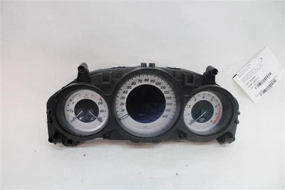 CLUSTER VELOCÍMETRO MERCEDES-BENZ C250 C300 C350 C63 2013 13 2049004309 1328046 Foto 1 de 4