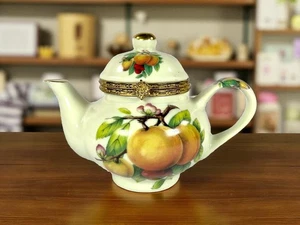 Baum Bros. Formalities Teapot Trinket Box. - Picture 1 of 15