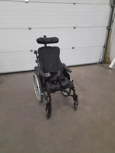 Action 3 comfort self propelled reclining wheelchair - Picture 1 of 2
