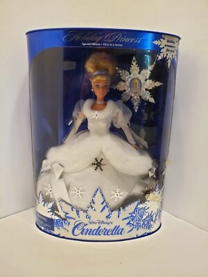 老式 1996 年迪士尼灰姑娘假日公主芭比娃娃 #16090  — 第 1/4 张图片