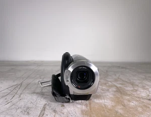 SONY HDR-UX5 HANDYCAM HIGH DEFINITION 1080i DVD CAMCORDER - Picture 1 of 10