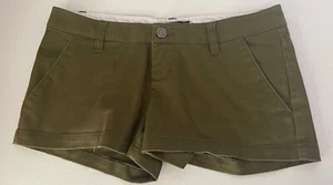 VOLCOM junior Size 1  olive green low rise chino shorts - Picture 1 of 8