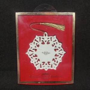 Medaglione Lenox 2003 Holiday Cheer fiocco di neve ornamento pizzo porcellana ritagliato - Foto 1 di 8