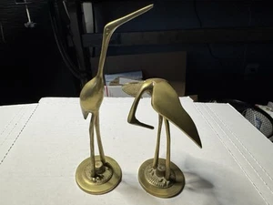 #253 Par de figuras de grúa moderna de mediados de siglo de latón macizo - Imagen 1 de 4