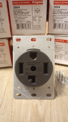 Pass & Seymour Dryer Receptacle  Flush Mounts Legrand 3P,4W, 3864 (7 Qty) - Image 1 of 4