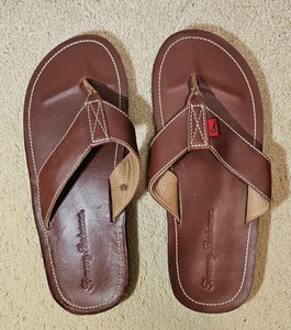 Chanclas de cuero marrón para hombre Tommy Bahama Sandalias Banda sólida Etiqueta roja - Imagen 1 de 5