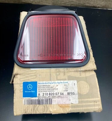 Tercera luz de freno trasera mercedes-benz clase e 1996-1999 21082007568f95 Foto 1 de 2