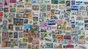 2000 Different British Commonwealth/Empire all periods no GB Stamp Collection - Picture 1 of 1