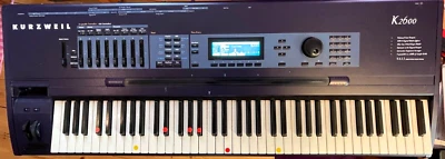 Kurzweil K2600 Synth (V4.11) mit 76 Tasten inkl. Sample-Option und 128MB RAM - Bild 1 von 4