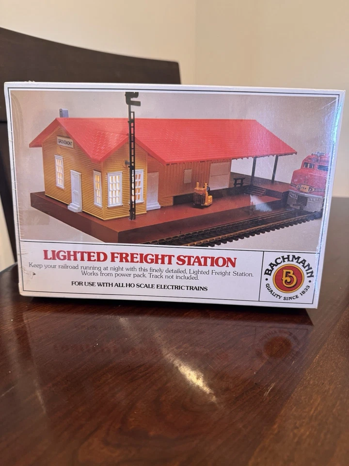 NIB Bachmann HO Scale Lighted Freight Station, No. 46216, Original Shrink Wrap - Image 1 of 1