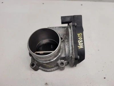 Audi A4 2005-16 (2,0 L/turbo) carrocería del acelerador  Foto 1 de 4