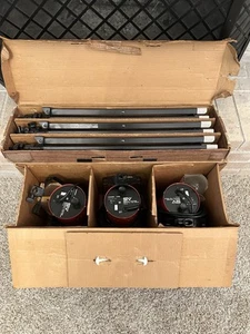 (3) Smith-Victor Studio Light Model A80 Photography Lighting w/ Model S9 Stands - Picture 1 of 6