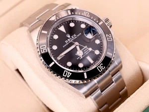 2025 Black Rolex Submariner Date 126610LN - Brandneu, Komplettset - Bild 1 von 10