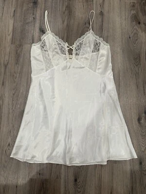 Vestido sin Mangas Gilligan & O'Malley Camisón Satinado Lencería Sexy Marfil Encaje Talla Med Foto 1 de 4
