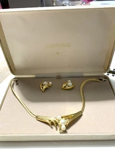 Vendome Kette und Ohrringe. Strass Perlen Vintage 1970’s. OVP Gold Tone Set - Bild 1 von 16