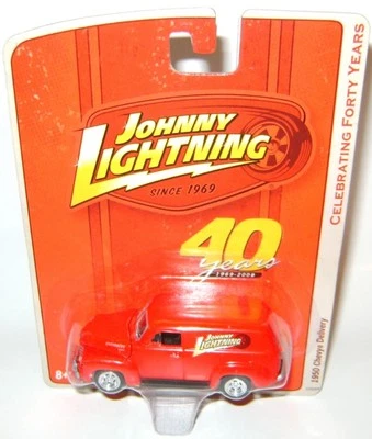 Chevrolet Chevy 1950 '50 entrega 1/64 40 años 2009 Johnny Lightning fundido a presión Foto 1 de 2