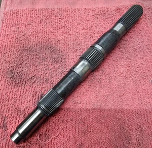 4L60E/4L65E/4L70E  TRANSMISSION OUTPUT SHAFT  4X4 GM CHEVY 13 1/4 LONG - Bild 1 von 2