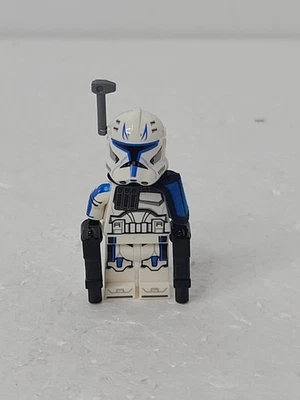 LEGO Star Wars:Captain Rex Minifigure with Twin Pistols - Image 1 of 4