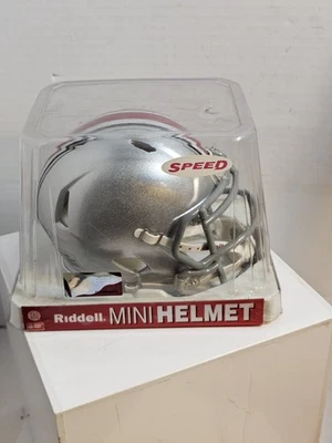 Minicasco de velocidad Riddell de Ohio State Buckeyes descontinuado. NUEVO Foto 1 de 4