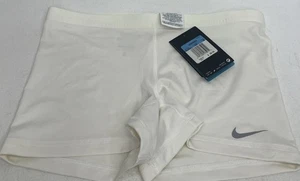 Nike Court Damen Dri-FIT weiß sportliche Tennisshorts - Größe Medium - neu mit Etikett - Bild 1 von 7