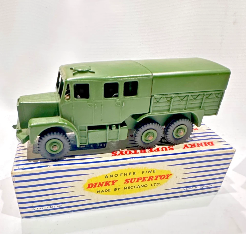 Tractor de artillería mediano Dinky SUPERTOYS 689 CASI COMO NUEVO original en caja Foto 1 de 4